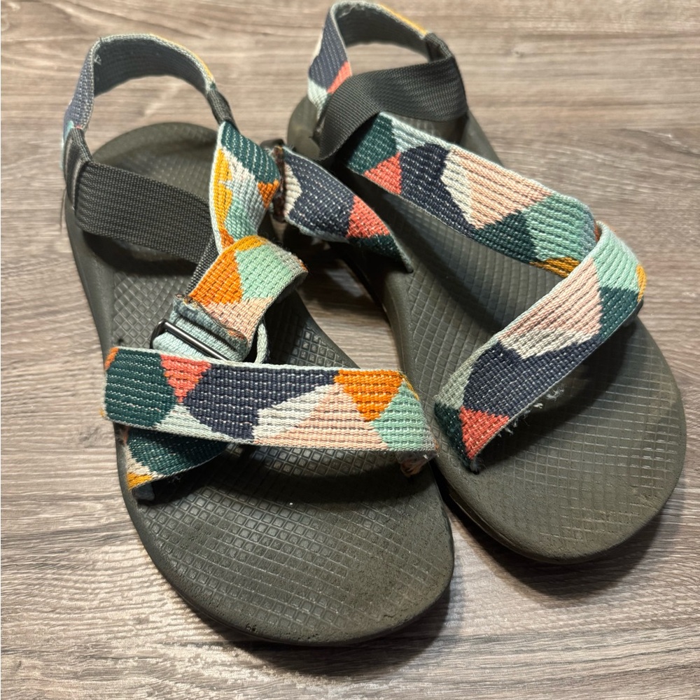 Chaco Multicolor Geometric Sandals